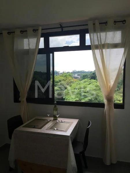 Jumbo HDB for Sale in  174 Lorong 1 Toa Payoh - Image 5